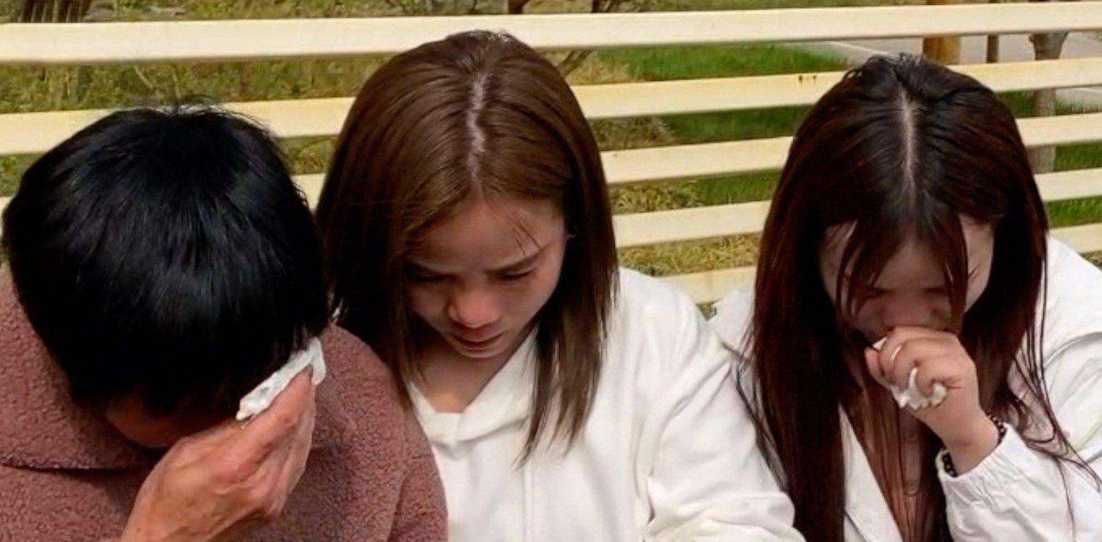 女子不知自己是弃婴,抖音刷到一人和自己长得一样,竟是她亲姐妹