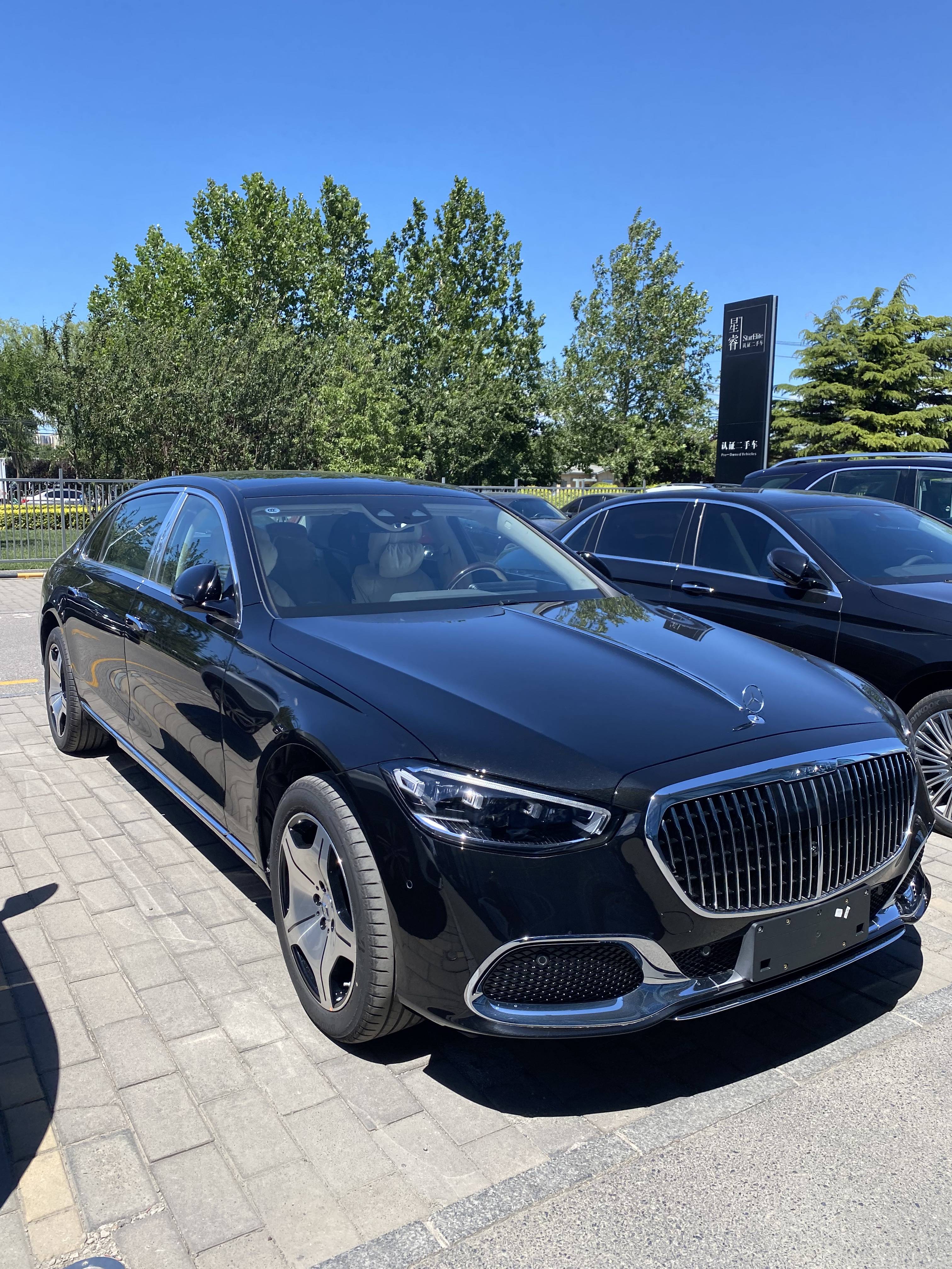 想找个阳光明媚的地方度假的童鞋请举手 北京奔驰迈巴赫4s店s480四驱