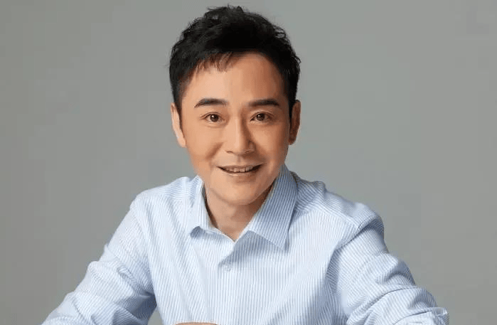 吴琼甚至主动提出离婚,不想拖累阮巡.