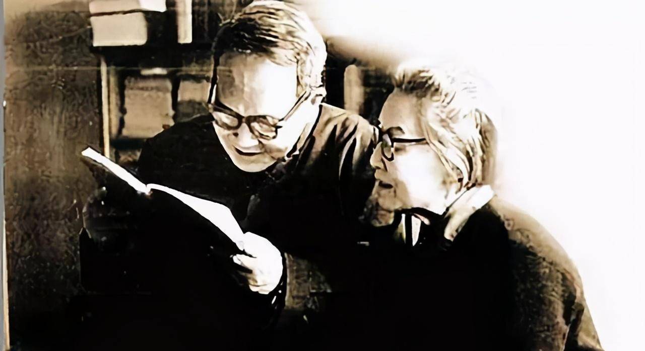 再读《我们仨》:杨绛的婚恋观,颠覆了我对择偶的认知