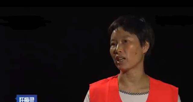 2015年云南男子喝药"自杀",下葬前开棺验尸,妻子和邻居被逮捕