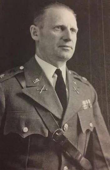 二战军官的离奇死法:没有最离谱,只有更离谱_美国陆军_瓦杜丁_德军