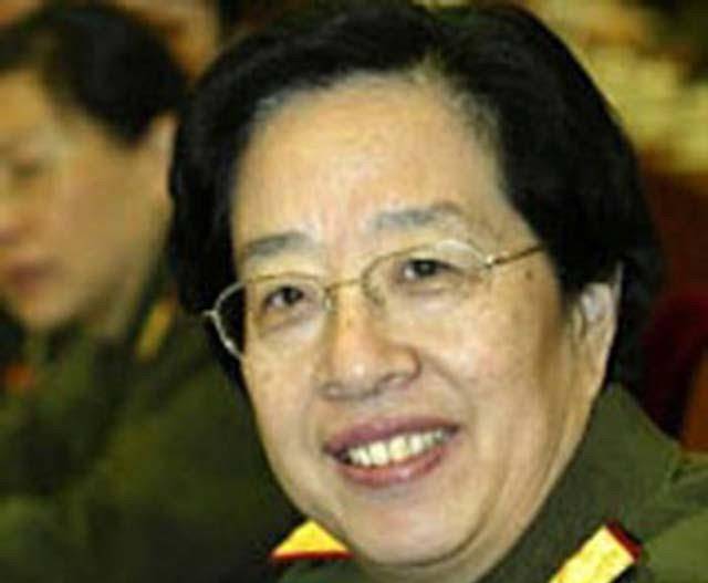 曾海生,内务部长曾山之女,女少将,曾任全国政协委员