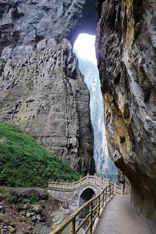 重庆五日自驾游路线,可信导游带你深度游重庆