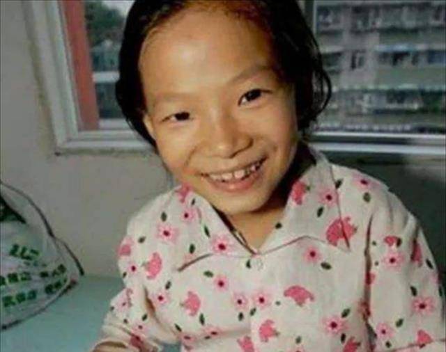 患病,为不拖累养父自愿放弃治疗,留下遗书令人心疼_佘仕友_佘艳_孩子