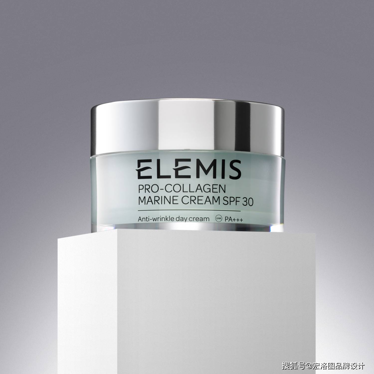 是源自英伦的传奇奥斯汀玫瑰,包装设计也是突出了化妆品本身的温和