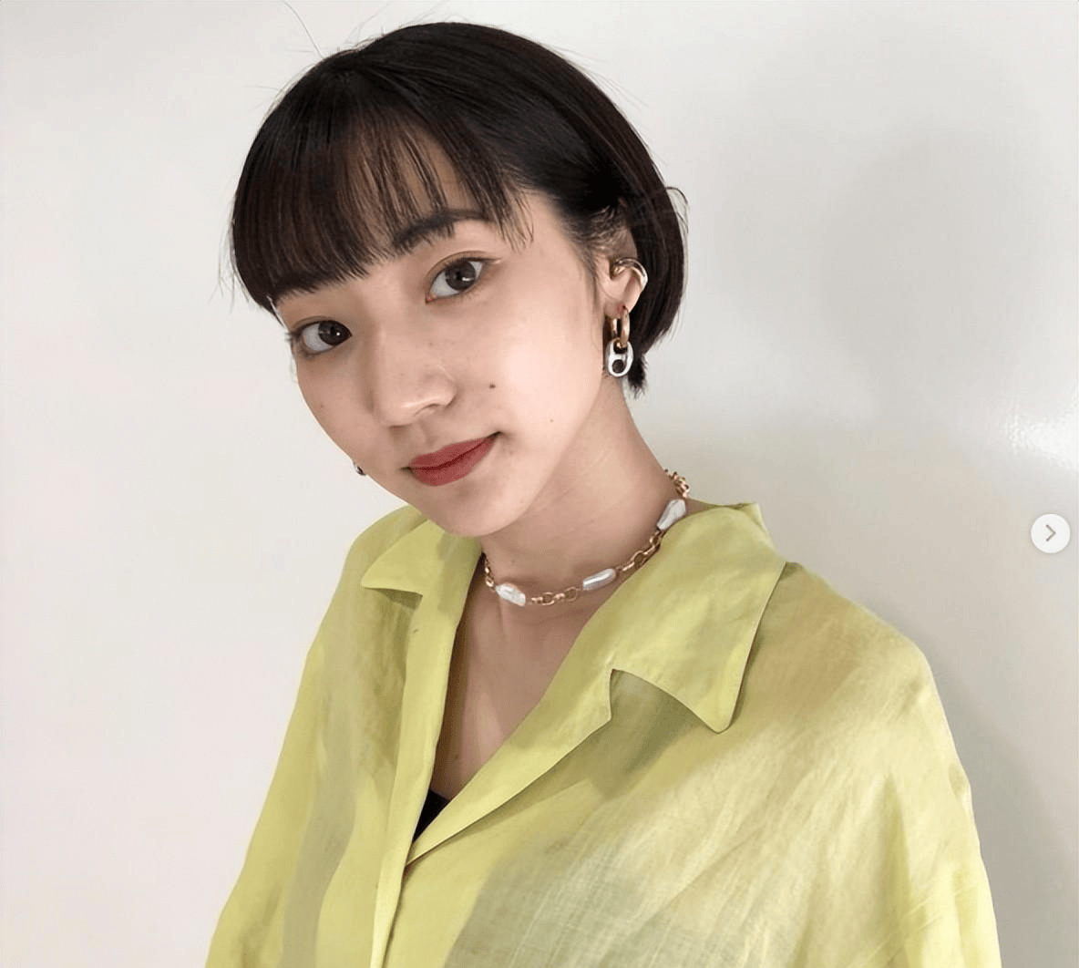 武田玲奈,这身材是真的绝(建议一个人在被窝里看)!