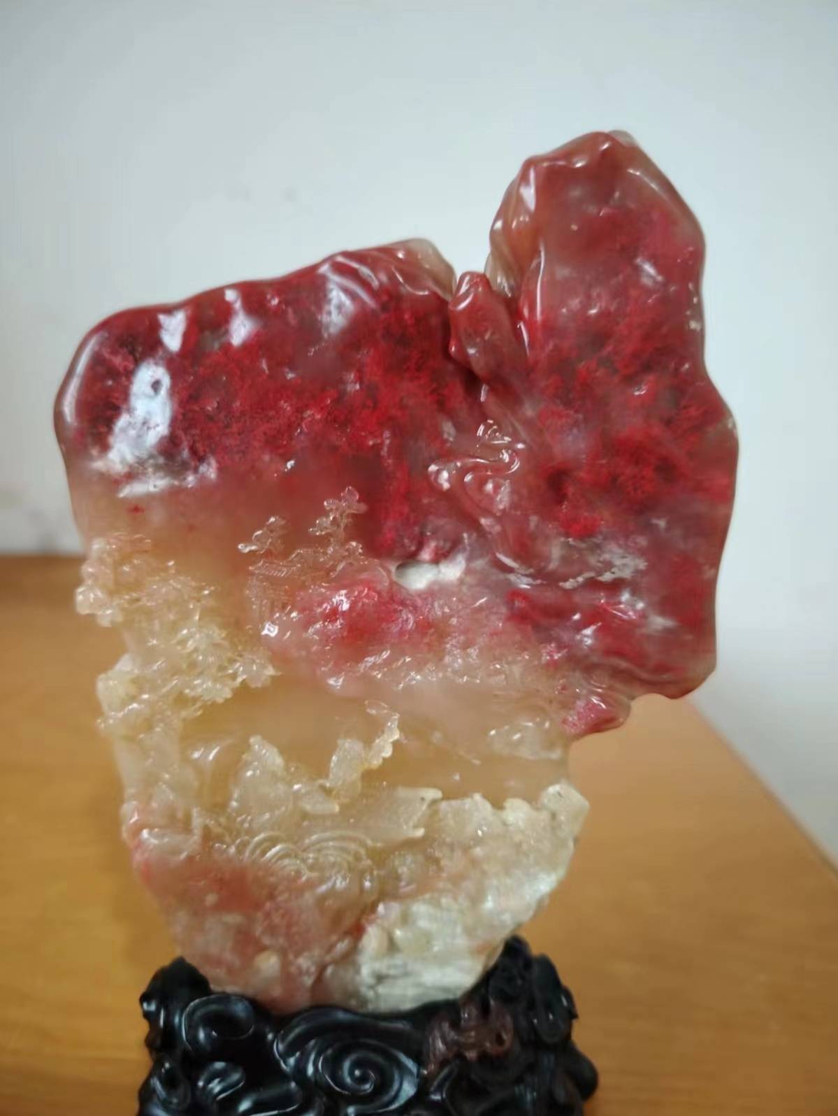 巴林芙蓉冻极品鸡血石摆件