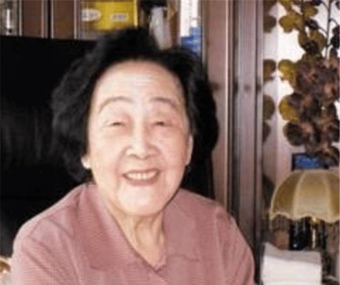 袁世凯孙女袁家倜:63岁创业开西餐厅,今97岁仍精神抖擞