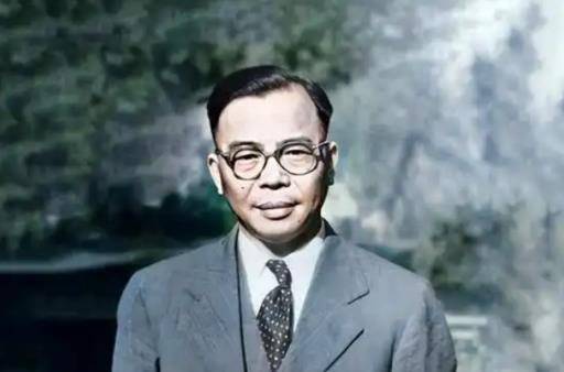 他是民国时期的卓越外交家,反对完全的"士大夫思想",出使苏联,着眼于