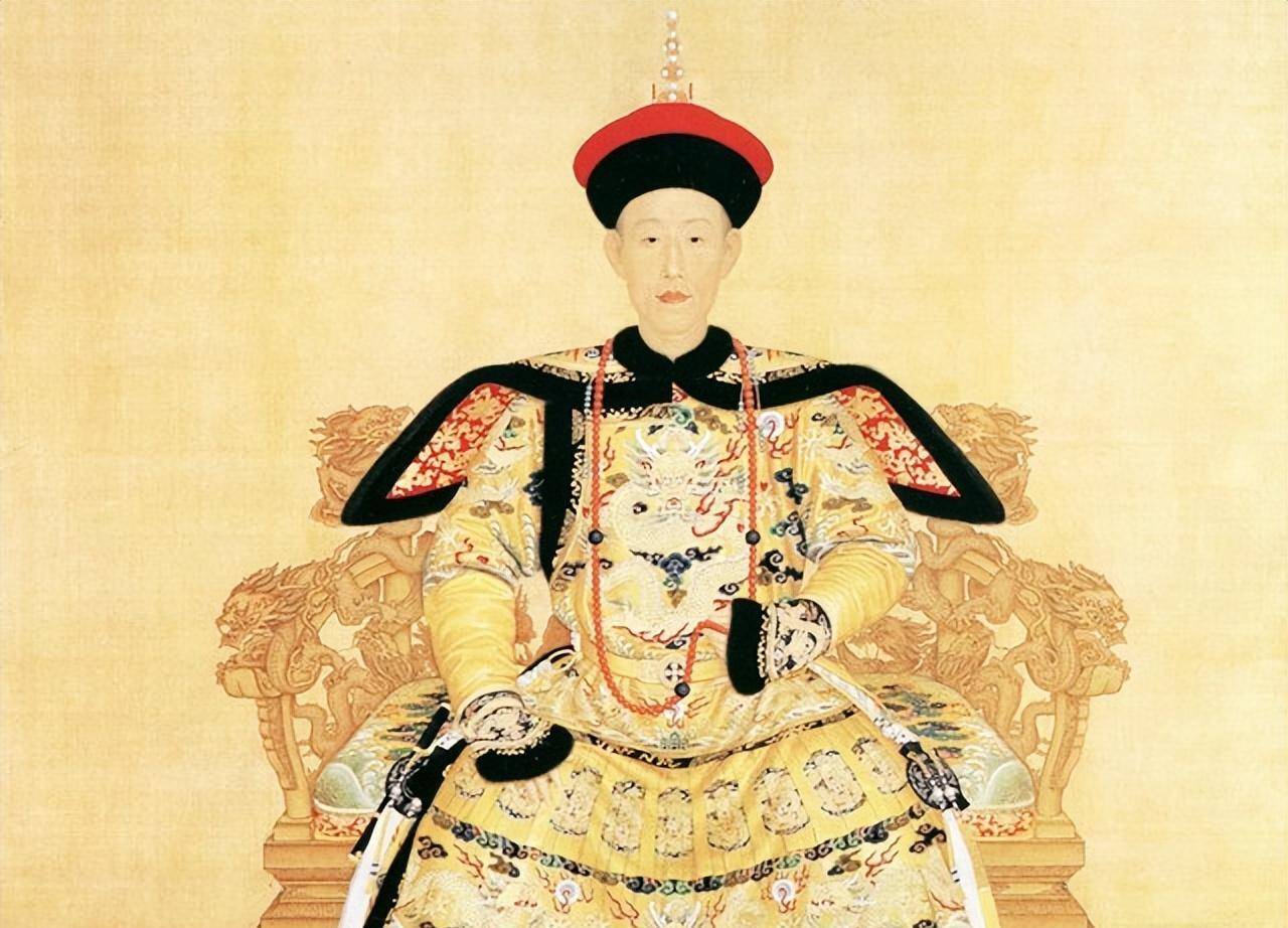 也就是说品级基本上是与官职所对应的,其中京官太师,太傅,太保(加衔)