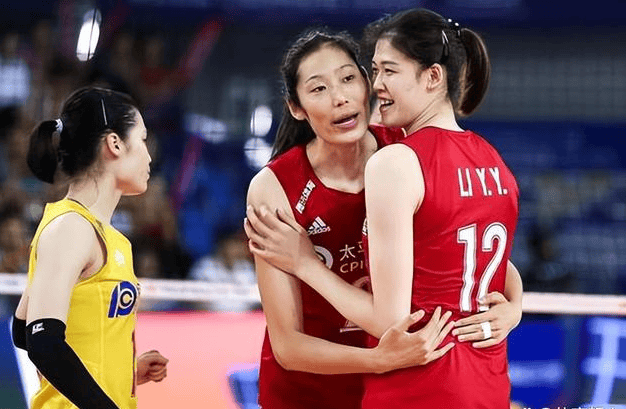 李盈莹赛后说出蔡斌弃用朱婷原因,教练安排的_比赛_中国女排_李一宁