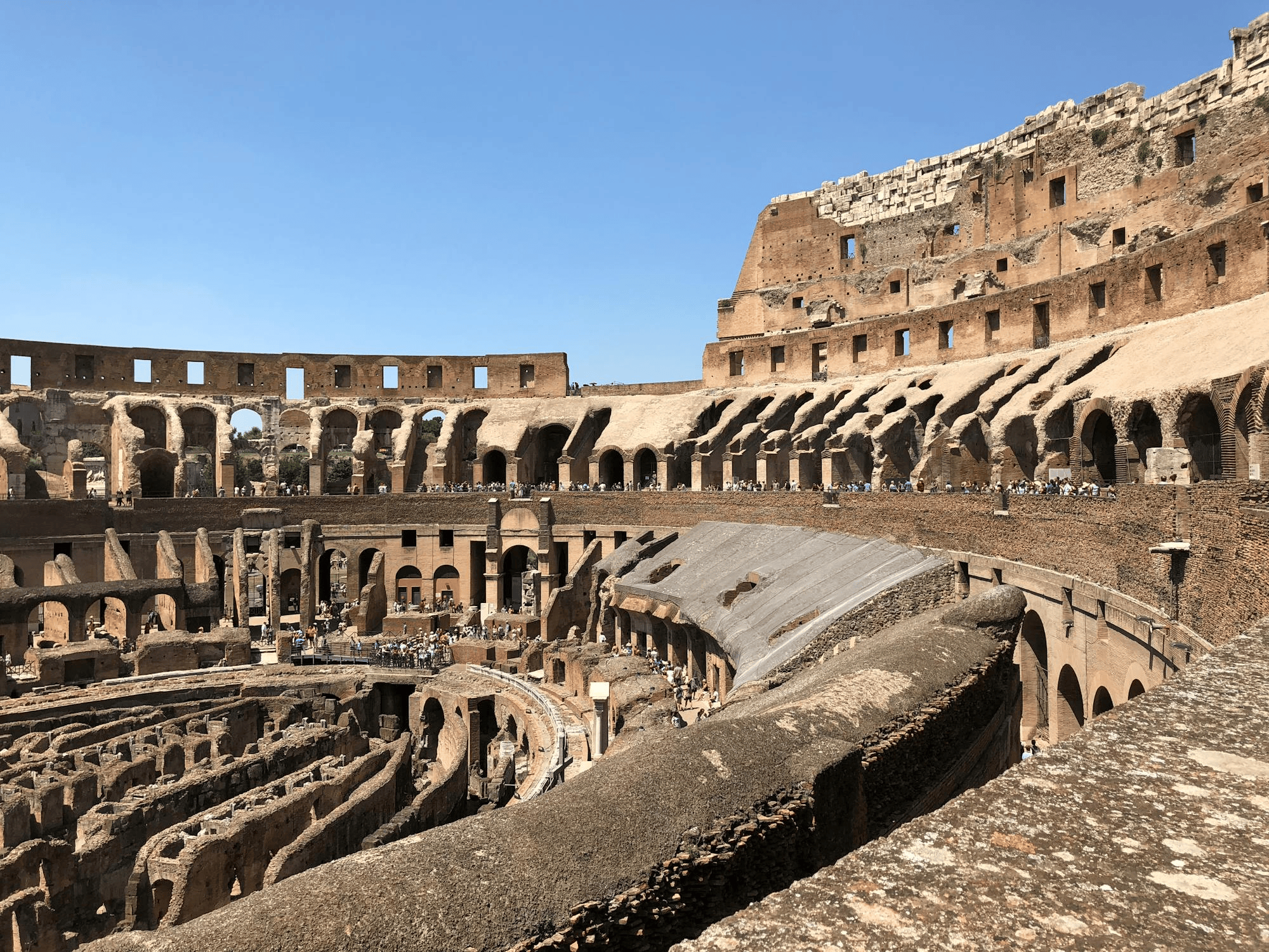 古罗马元老院的规模是如何扩大的?