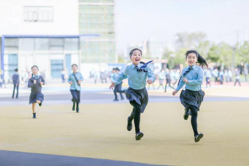 尚校云:怎么遇到那个"对"的校服供应商?