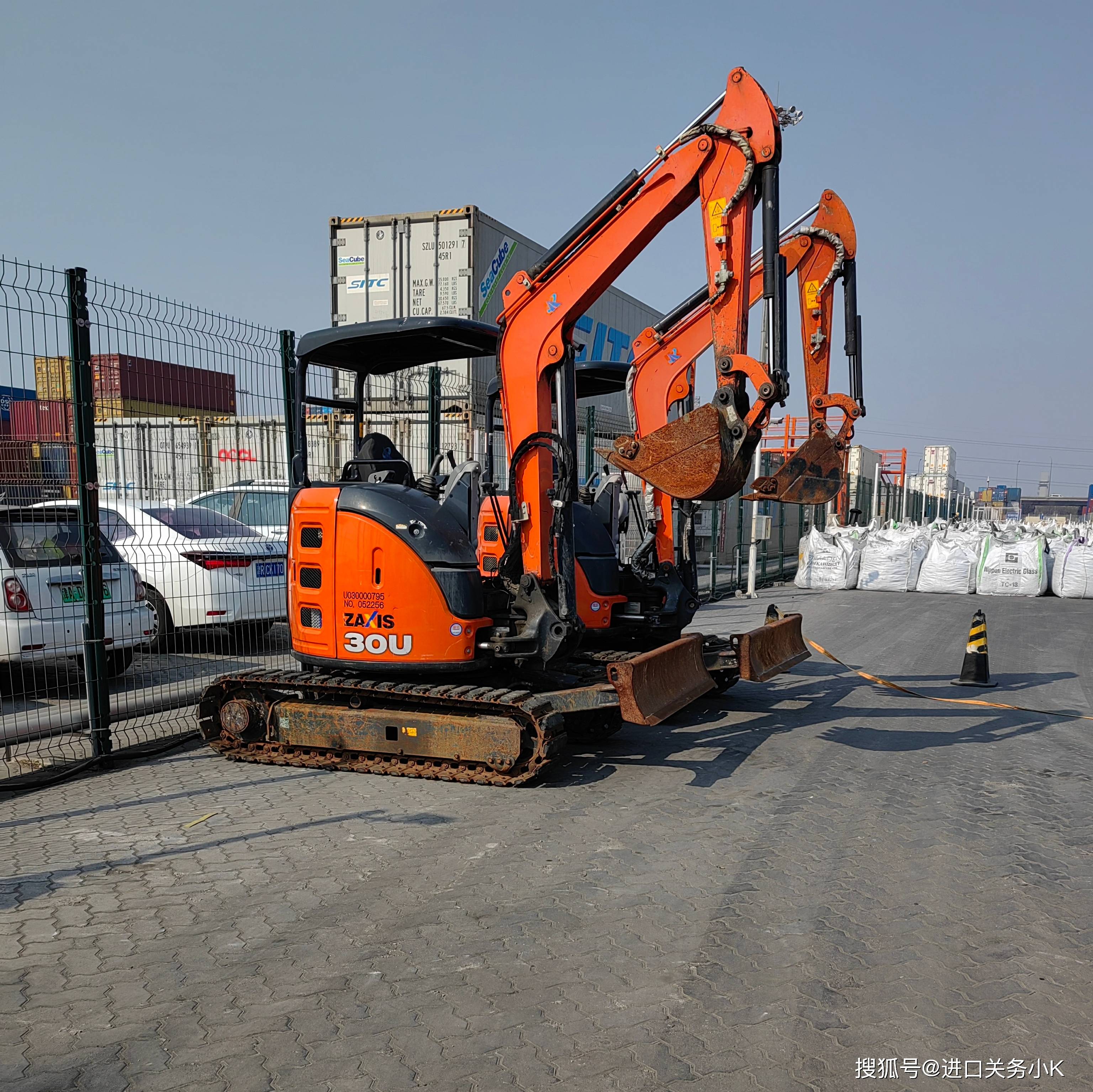 揭秘旧挖掘机进口流程及所需资料