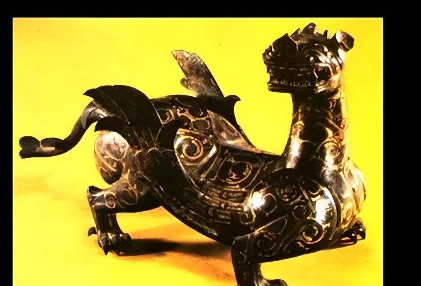 2003年河南老农钓到一只"乌龟",背上插4支箭,估值超过18亿