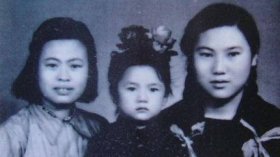 实际上,此前林彪曾饱受包办婚姻之苦,父母逼迫他与汪静宜人结婚,对方