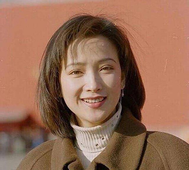 梦》,这四本书分别囊括了"官匪神人"四个部分,是几大小说类型中的经典