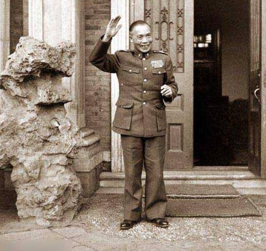 青马凄凉晚景:马步青经商破产,马步芳客死麦加