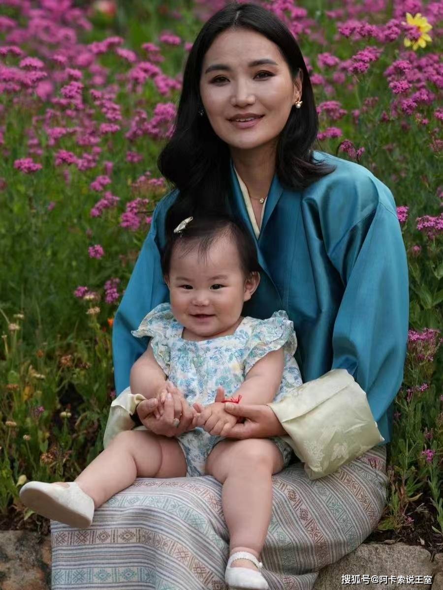 不丹佩玛王后34岁生日到来,不丹王室发出官方庆生照片,佩玛清瘦了不少