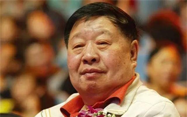 马季突然去世留三大遗憾,冯巩哀叹无人继承师父:想追也追不上