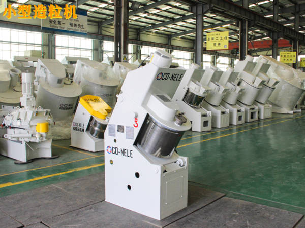 金属粉末造粒机:多维造粒设计 优化颗粒