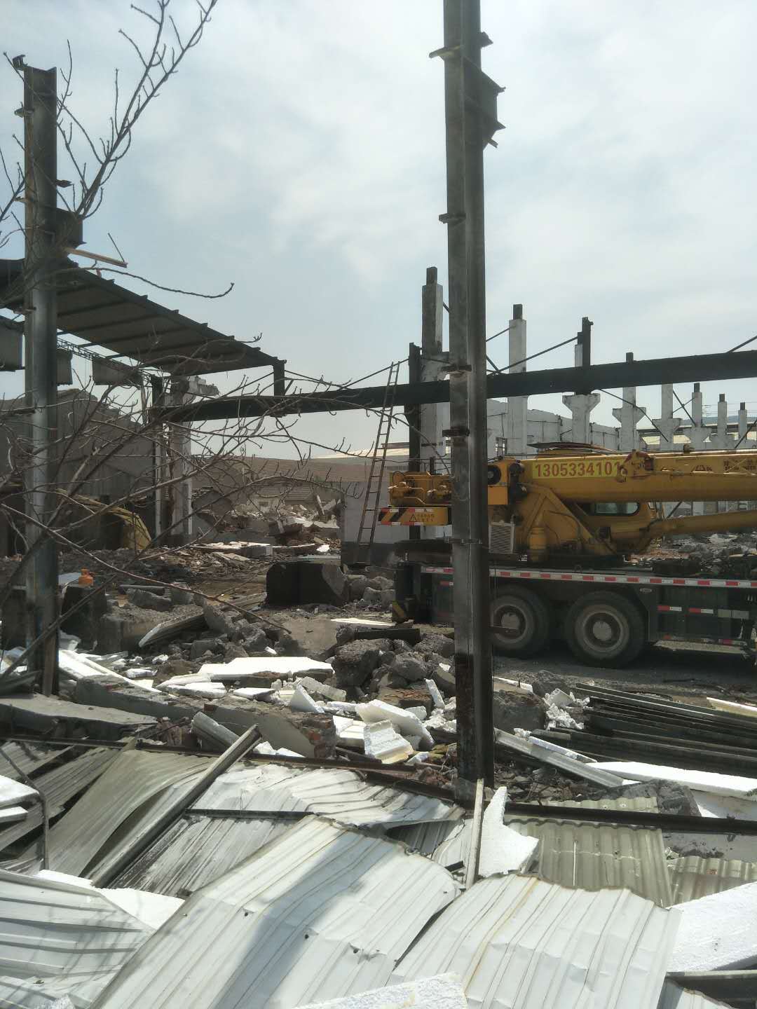 十大拆除公司:北京办公场所拆除 商场拆除 办公室拆除,隔断墙拆除