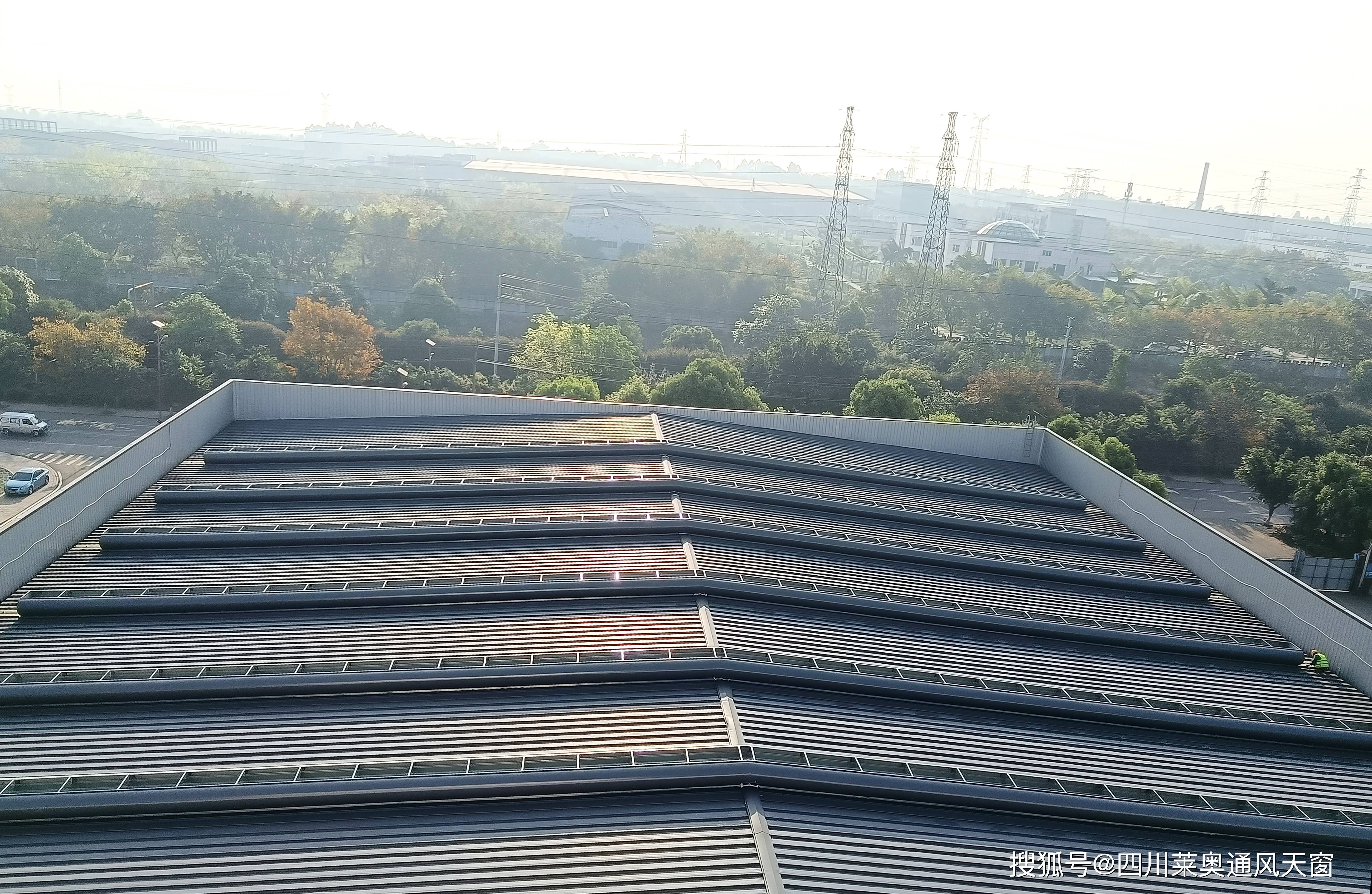 【四川莱奥天窗】揭秘通风天窗3大类型和使用范围_工业_厂房_建筑