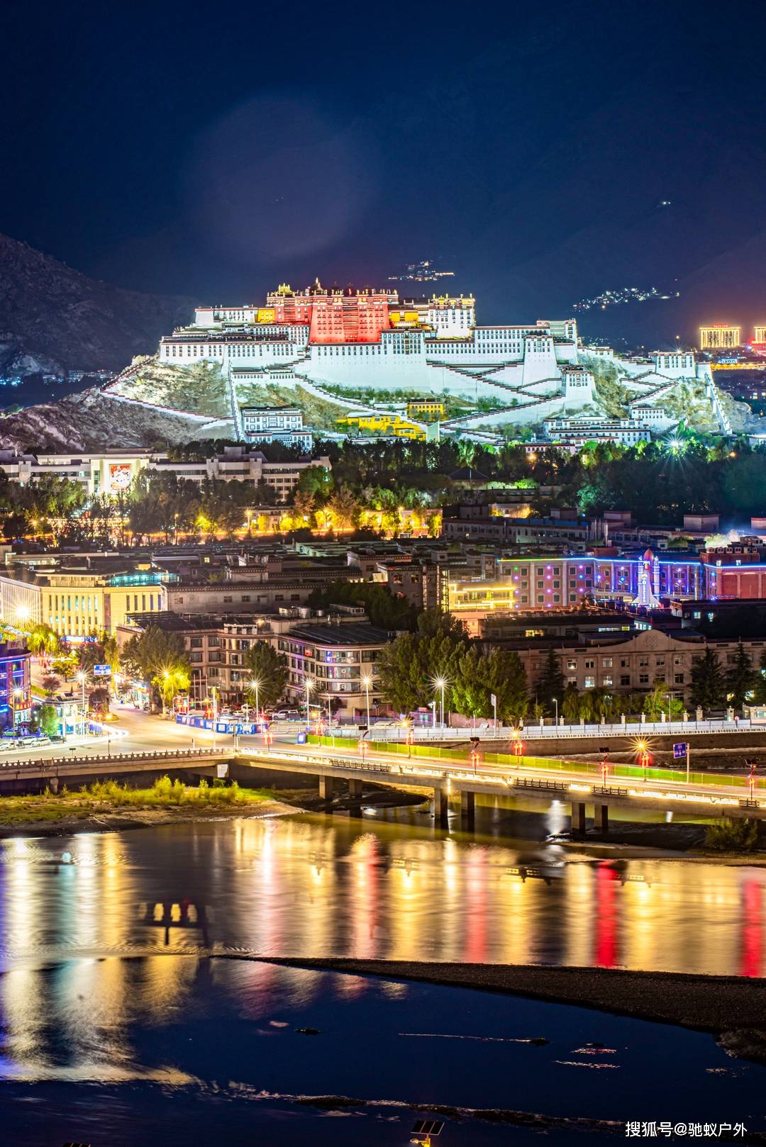 去西藏拉萨,邂逅纳木错与圣象天门,美景绝绝子!