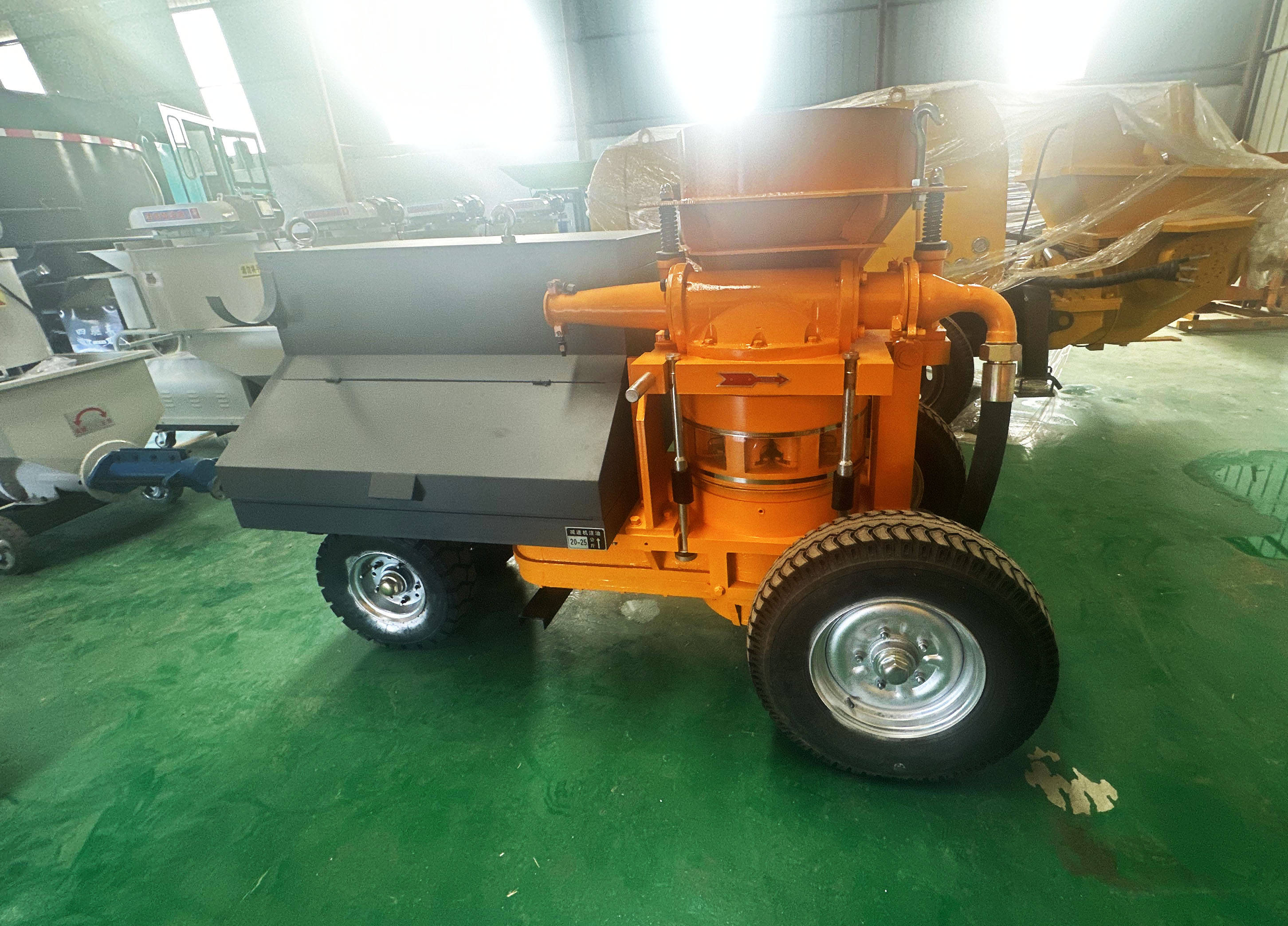 机,基坑护坡湿式喷浆机在喷射混凝土施工作业中的技术特点_设备_效果