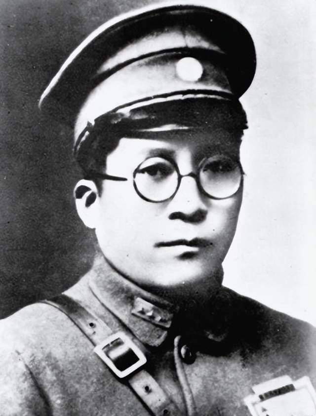 蒋介石寻找机会将两人囚禁在贵州,后来被当地人发现,张学良就开始了