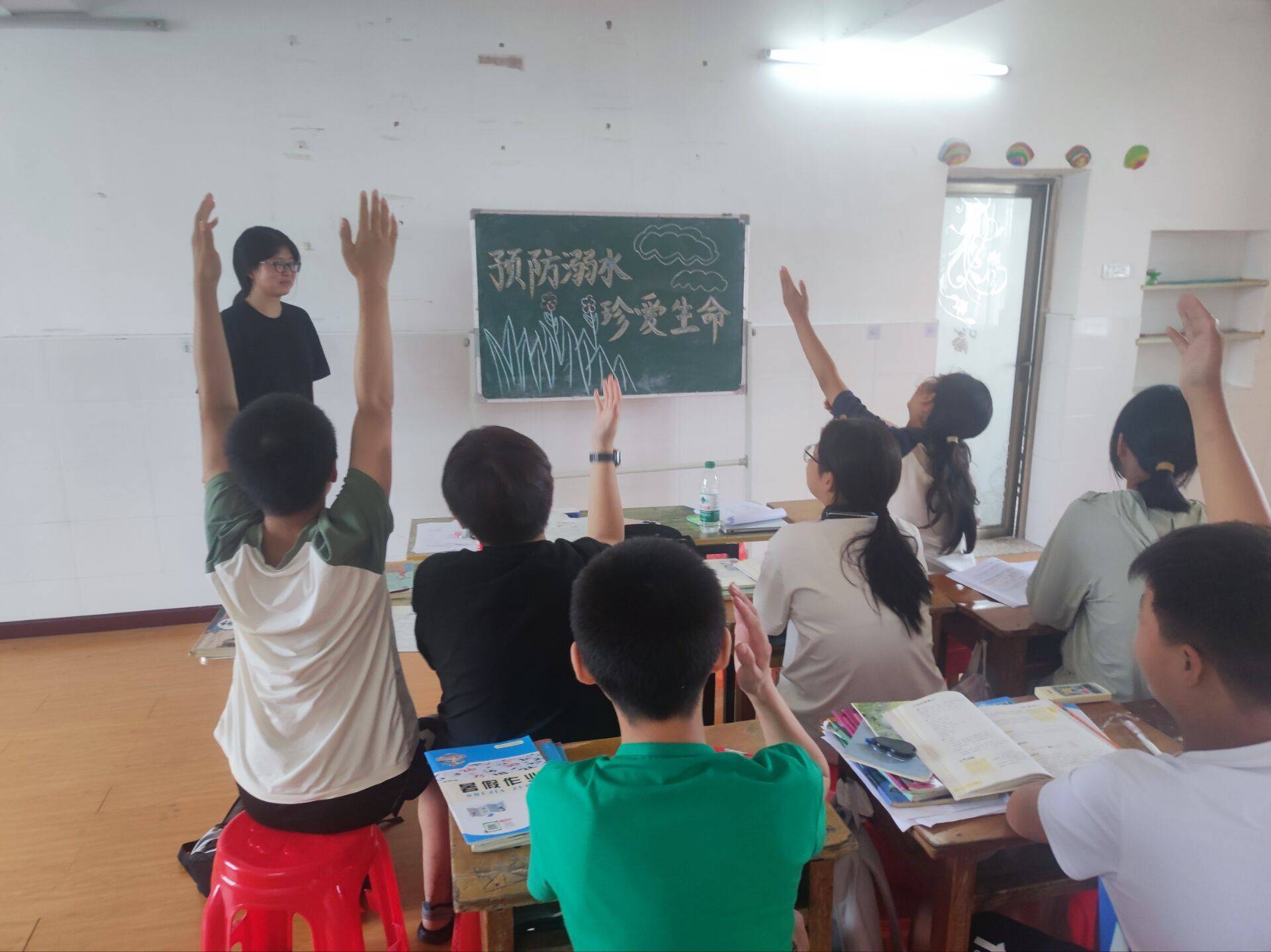 预防溺水,珍爱生命—绿芽筑梦:"南丁格尔"第一小分队开展防溺水安全