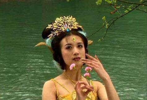佛母孔雀没有丈夫,为何却有两个孩子?这背后暗藏灵山最大的秘密