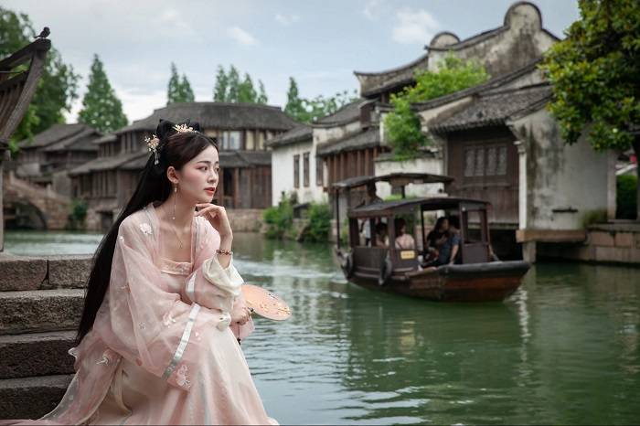 到杭州旅游7大必去景区,避开旅游陷阱,轻松省钱_西湖_美食_阿哥