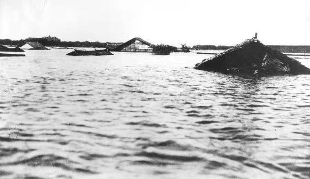 1938年花园口决堤致89万百姓罹难,再看日军的伤亡数字,实在不值_黄河