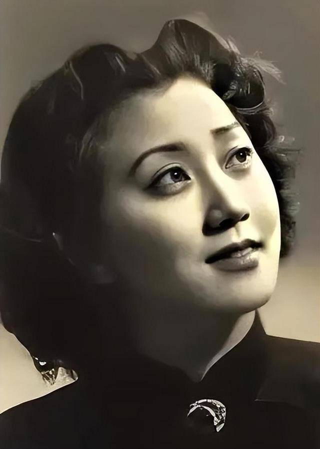 著名歌唱家蒋英:与钱学森的婚姻很坎坷,一双儿女现在怎样了?