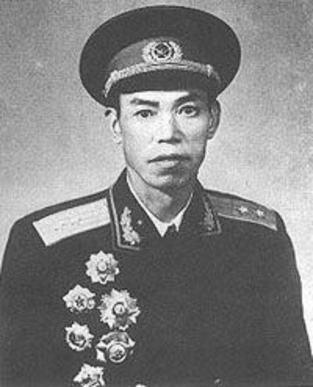 47年,林彪任命梁兴初为副司令,梁兴初嫌军衔太低,林彪如何回复