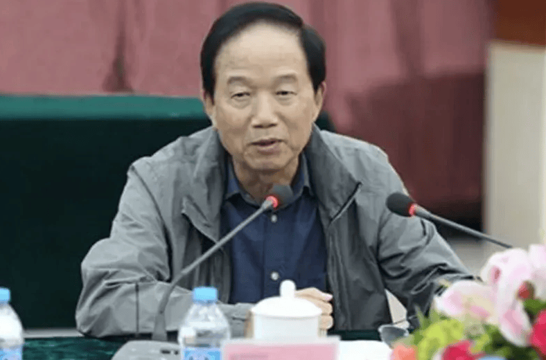 国安部任期最长的部长,60岁任公安部部长,65岁副国级,如今85岁