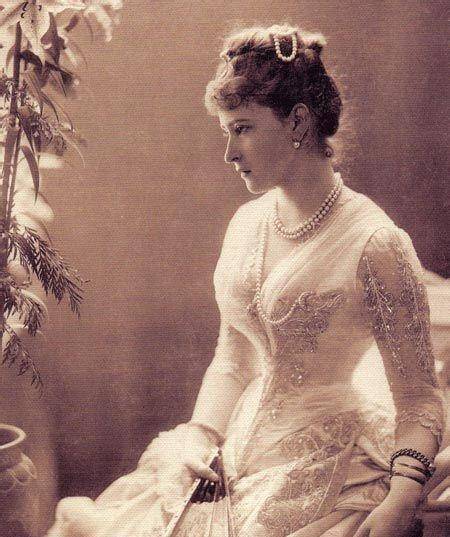 反对嫁到俄国,结果用生命证明外祖母是对的_伊丽莎白_维多利亚_谢尔盖