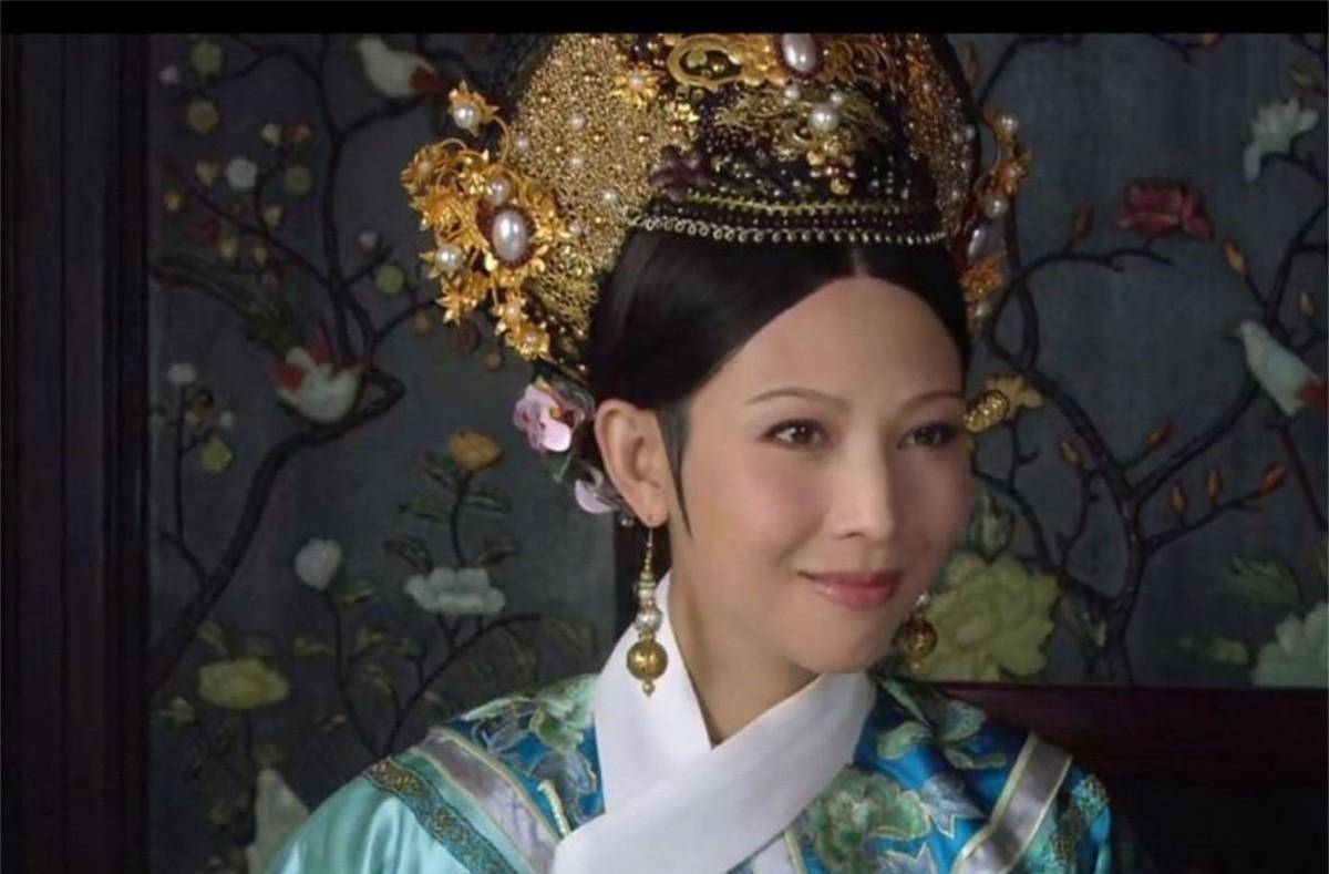 《甄嬛传》野心最大最后自取灭亡,毁了宜修的自始至终都是她自己_福晋