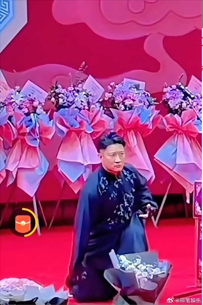 曹云金的单膝一跪:豪壮与悲情的交织