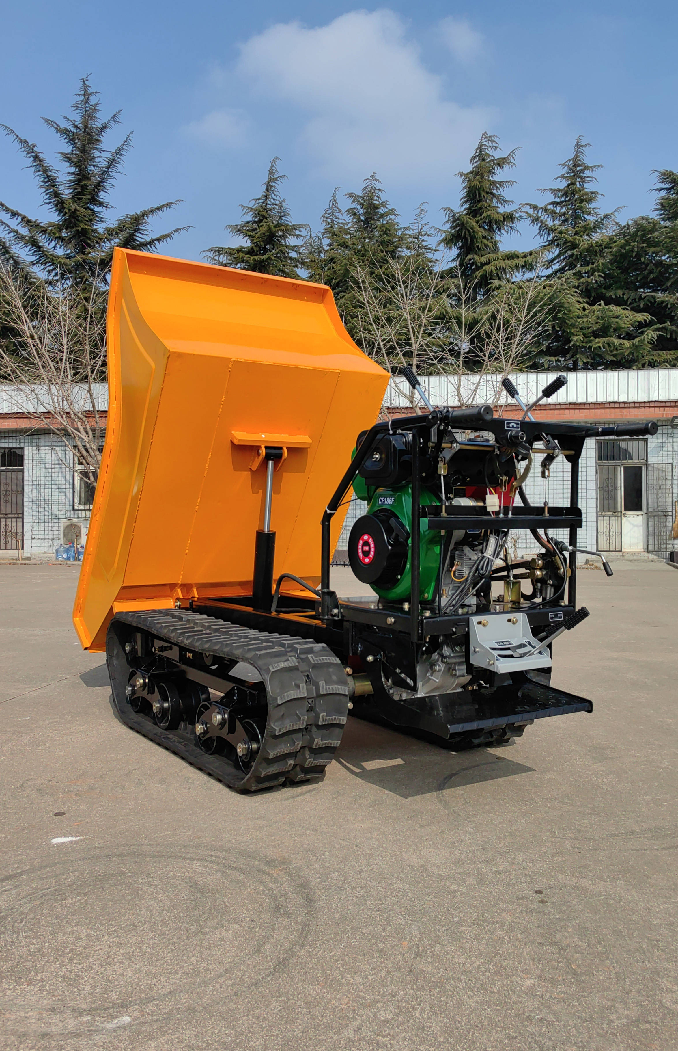 更受棕榈园果农喜欢的履带液压翻斗自卸车讲解_搜狐汽车_搜狐网