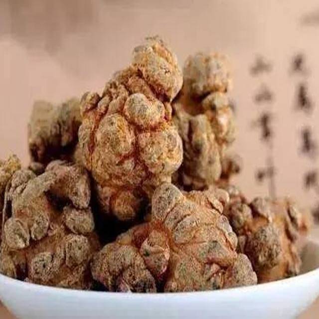 女人吃三七"有讲究"!3分钟看完别乱吃,否则弊大于利得不偿失