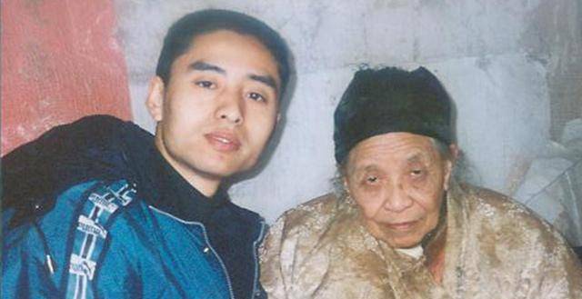 活到118岁的女道士李诚玉,晚年白发变黑,开始"返老还童"