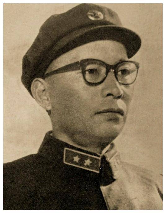 张国华将军逝世的那段时间,正是新中国寻求转变和突破的关键时期