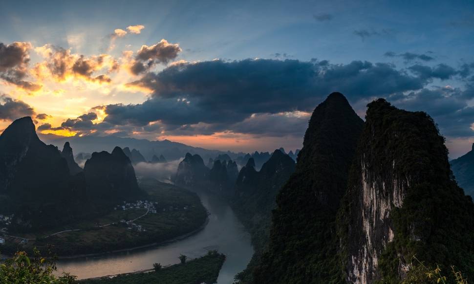 放假去桂林旅游自由行导游推荐,避开旅游陷阱,轻松省钱