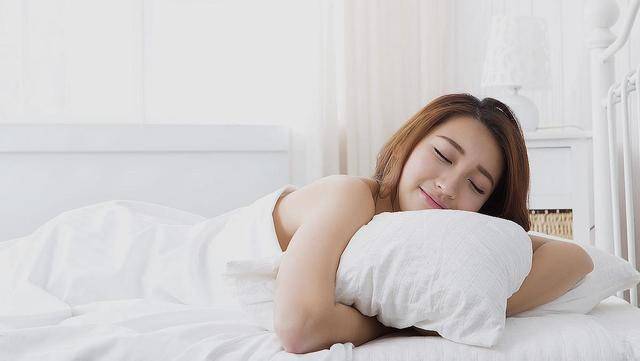 睡眠是最好的补药，这些养人的睡眠习惯，你有吗？-补充睡眠最好的方法