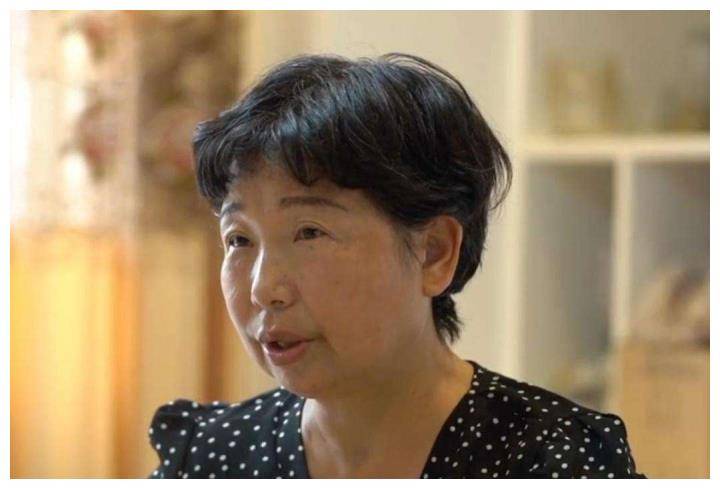 田静带货导致很多人厌恶,杜新枝答应给楷楷一套房,案件扑朔迷离