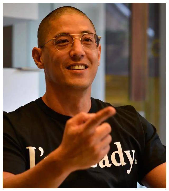 蒋友柏,"完美贵公子"形象崩塌,自言:性格分裂严重_蒋孝勇_林姮怡_生活