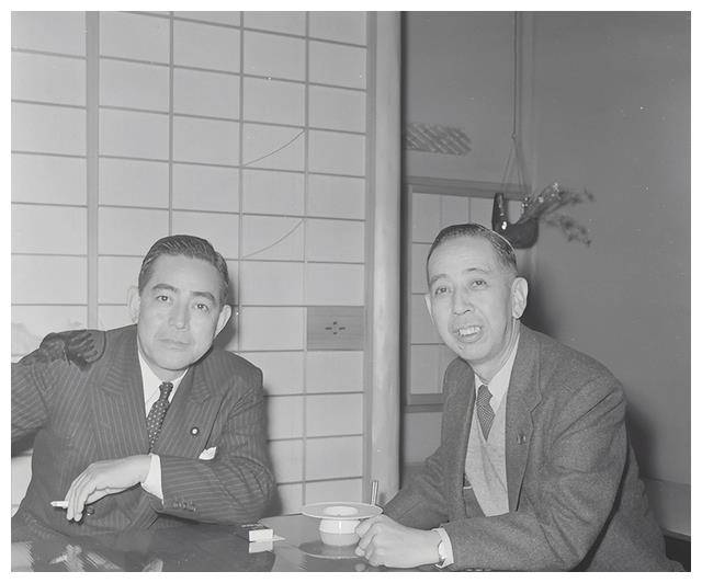 安倍晋三家族发迹史:掌控日本政坛百年,做了许多伤害中国的事情